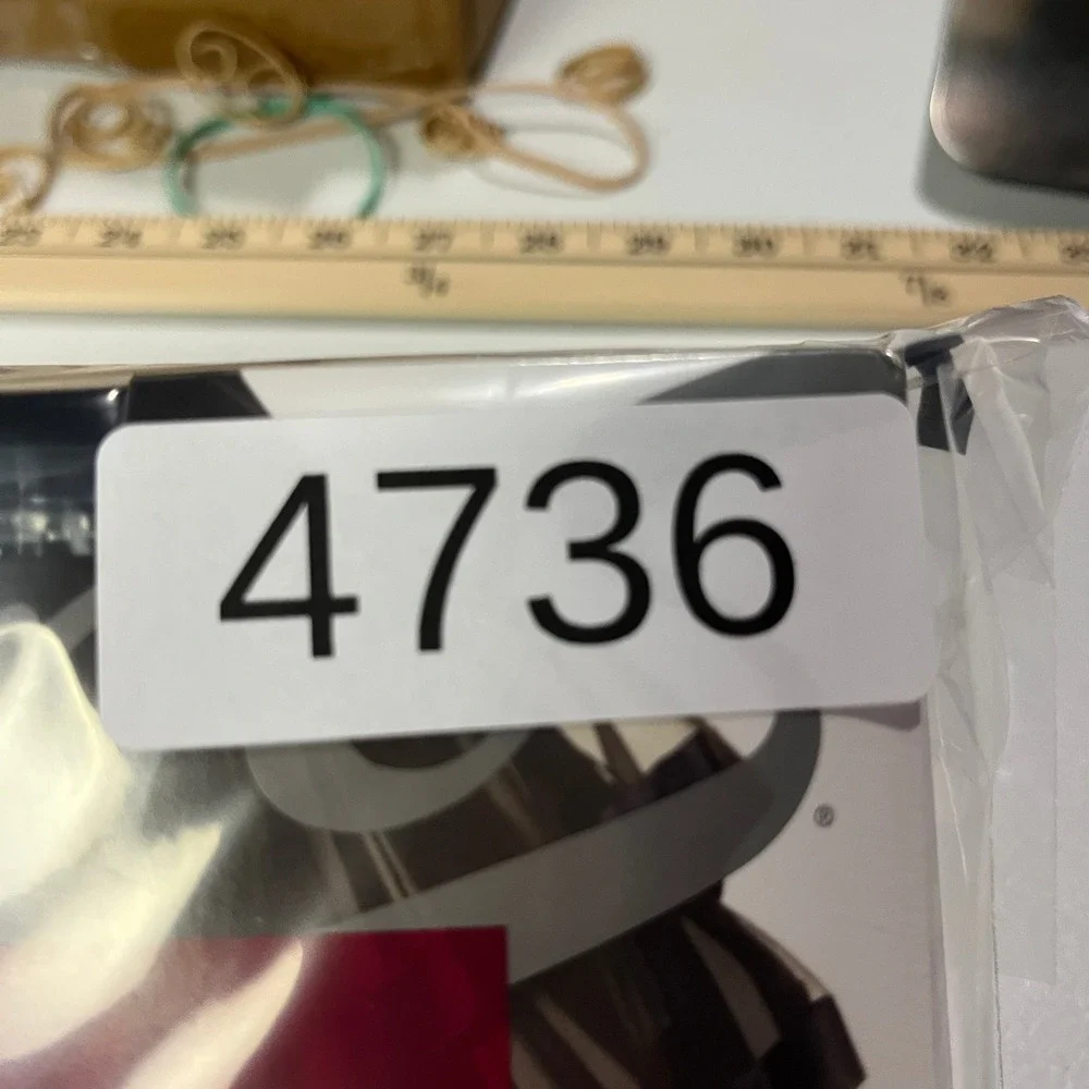 Hanes keywords hosiery